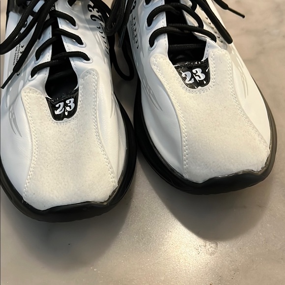 🎈Black and White Athletic Sneakers🎁Fill a Box for $20 Sale 📦 - Picture 8 of 8